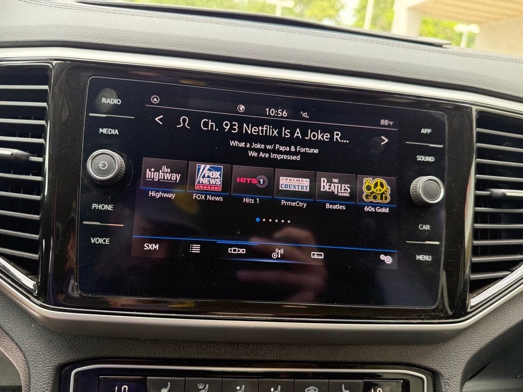 2022 Volkswagen Atlas 3.6L V6 SE w/Technology