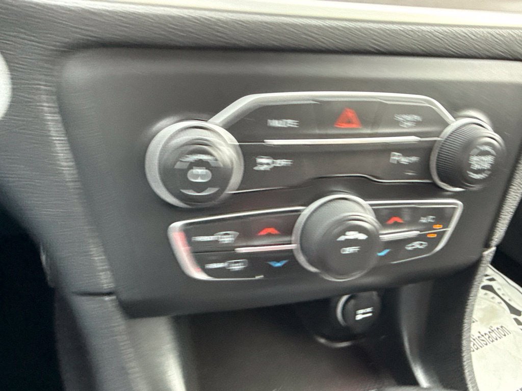 2022 Dodge Charger SXT
