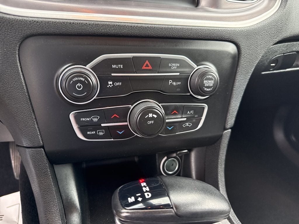 2022 Dodge Charger SXT RWD