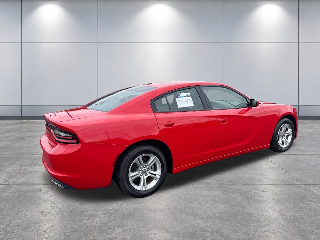 2022 Dodge Charger SXT RWD