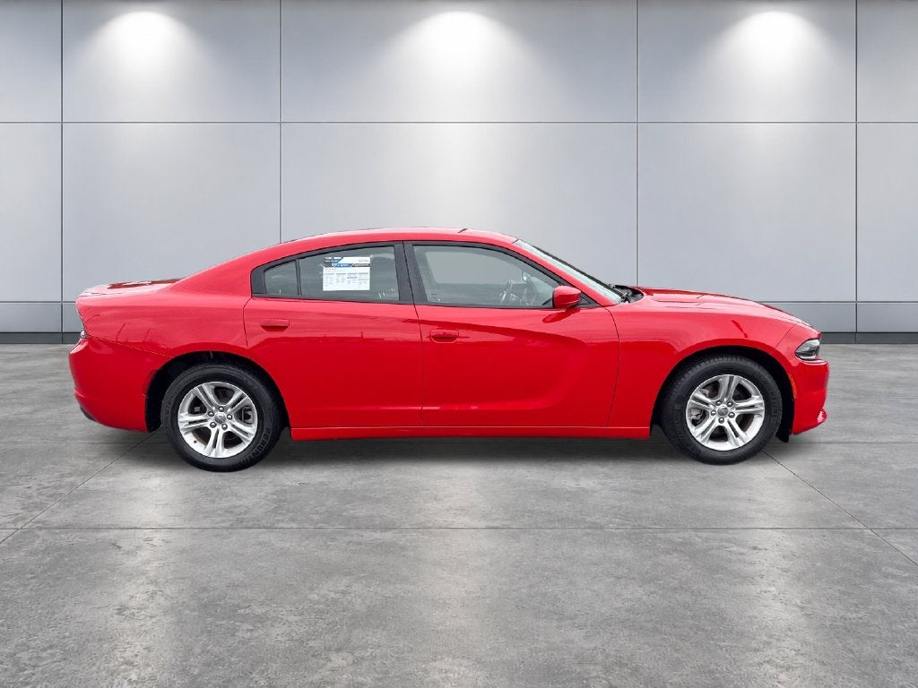 2022 Dodge Charger SXT RWD