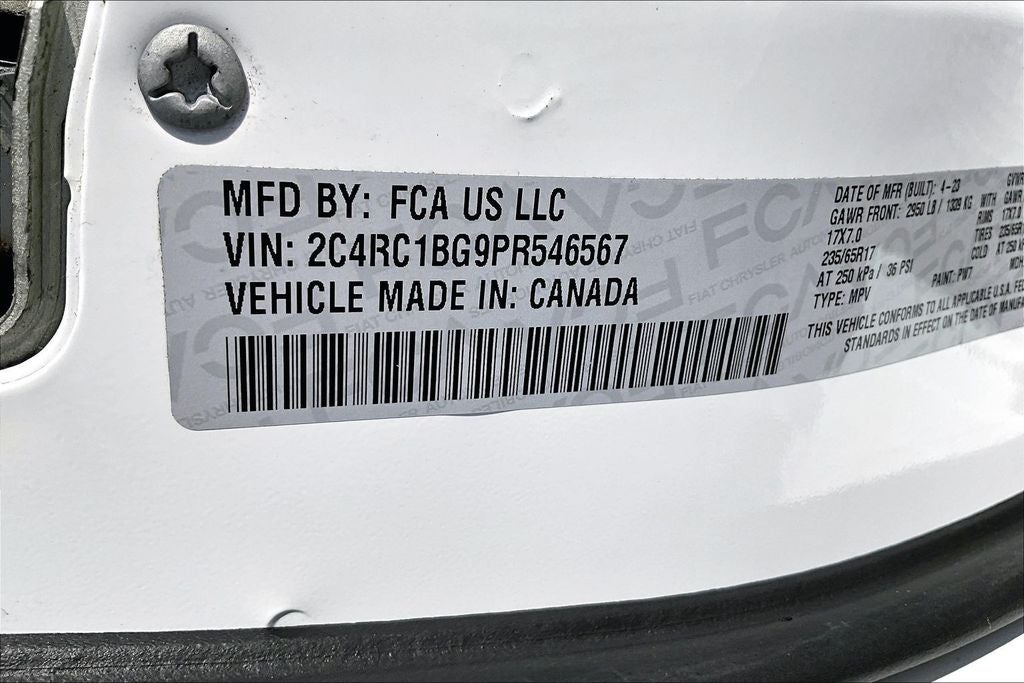 2023 Chrysler Pacifica Touring L