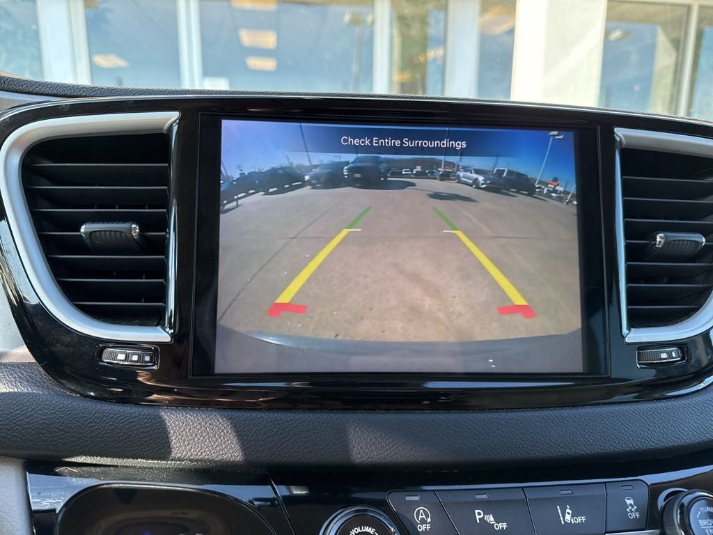 2021 Chrysler Pacifica Touring L