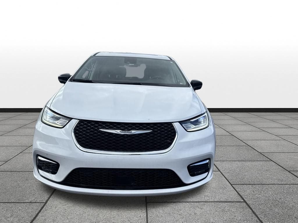2024 Chrysler Pacifica Limited AWD