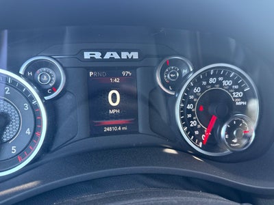 2024 RAM 3500 Big Horn Crew Cab 4x4 6'4' Box
