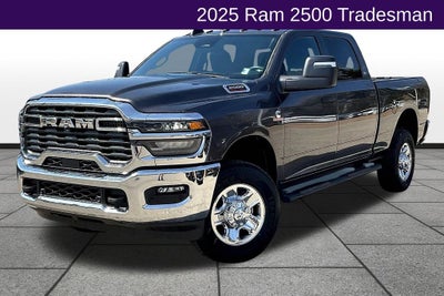 2025 RAM 2500 Tradesman Crew Cab 4x4 6'4' Box