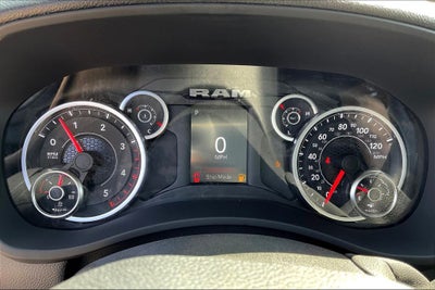 2025 RAM 2500 Tradesman Crew Cab 4x4 6'4' Box