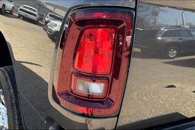 2025 RAM 2500 Tradesman Crew Cab 4x4 6'4' Box