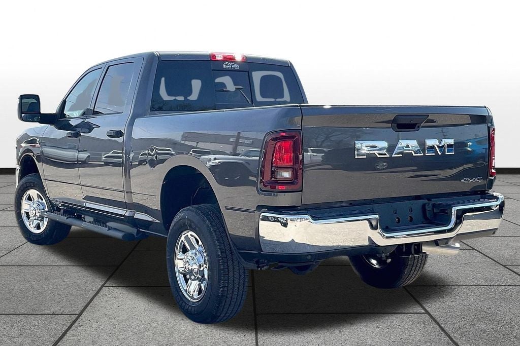 2025 RAM 2500 Tradesman Crew Cab 4x4 6'4' Box