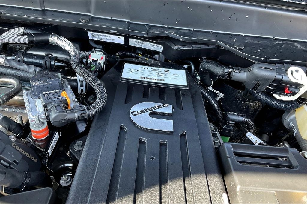 2025 RAM 2500 Tradesman Crew Cab 4x4 6'4' Box