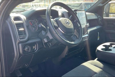 2025 RAM 2500 Tradesman Crew Cab 4x4 6'4' Box