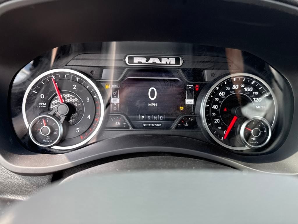 2025 RAM 2500 Big Horn Crew Cab 4x4 6'4' Box