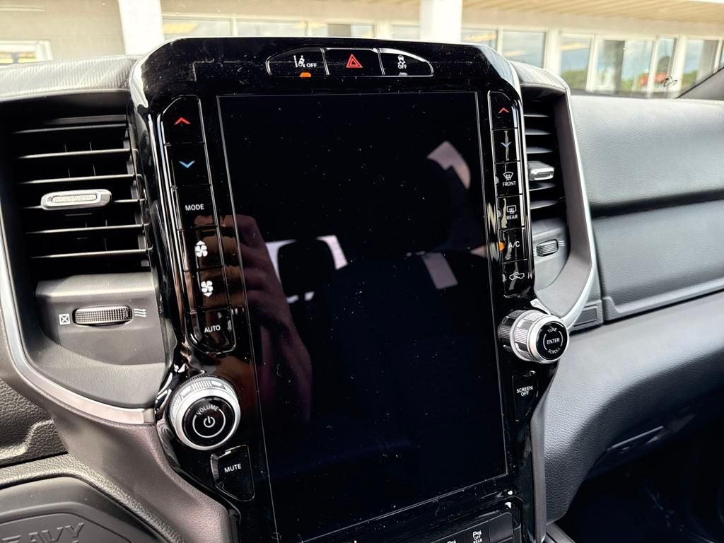 2025 RAM 2500 Big Horn Crew Cab 4x4 6'4' Box