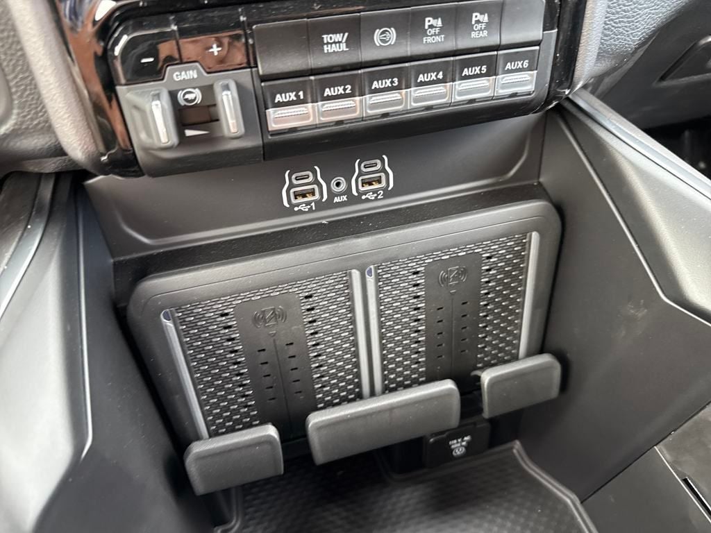 2025 RAM 2500 Big Horn Crew Cab 4x4 6'4' Box