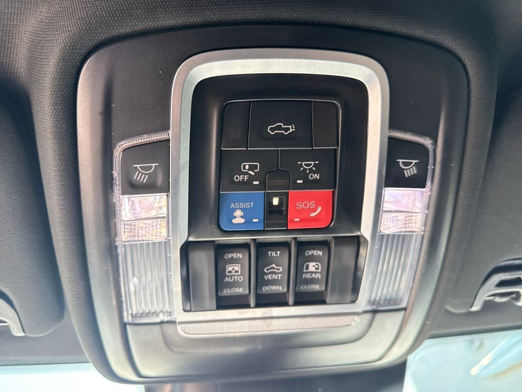 2024 RAM 3500 Limited Crew Cab 4x4 8' Box