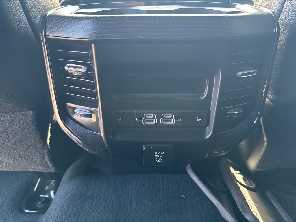 2024 RAM 3500 Limited Crew Cab 4x4 8' Box
