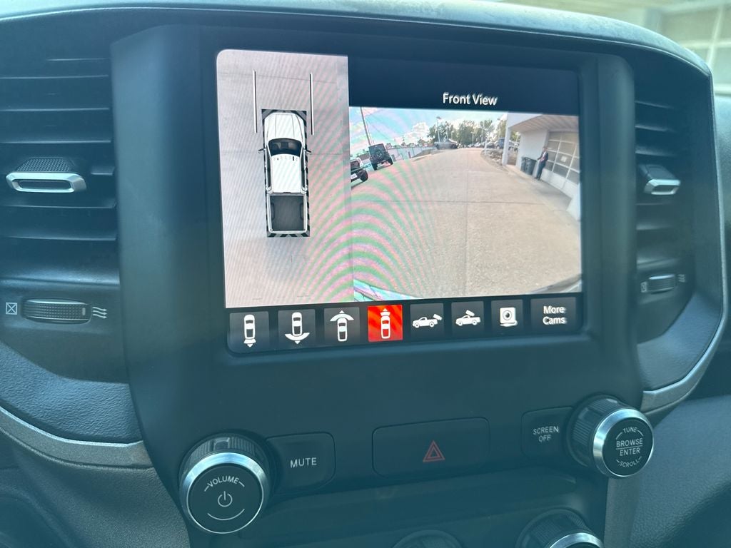 2024 RAM 2500 Tradesman Crew Cab 4x4 6'4' Box