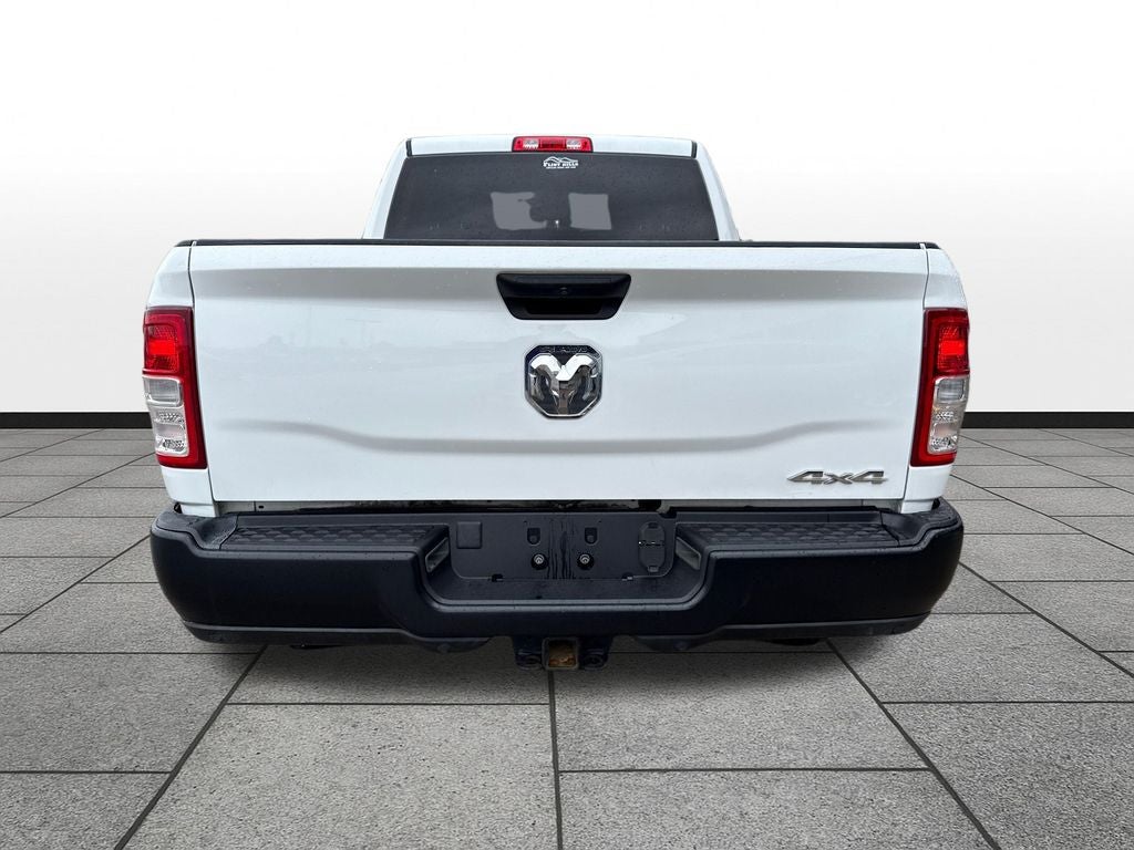 2022 RAM 2500 Tradesman Crew Cab 4x4 6'4' Box