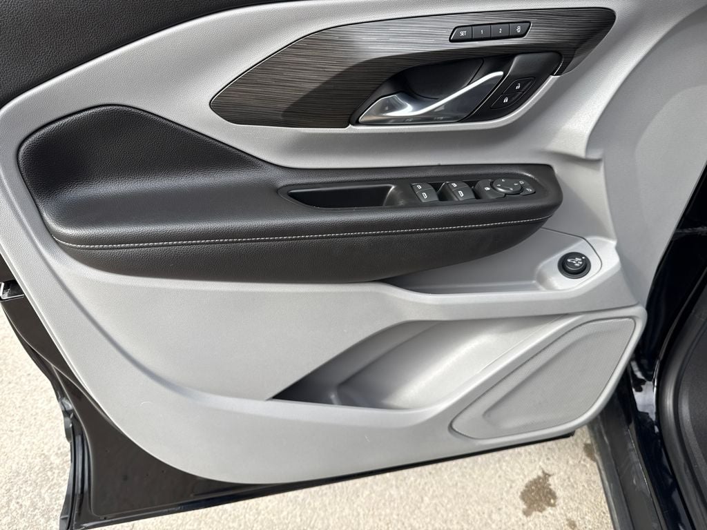 2022 GMC Terrain AWD SLT