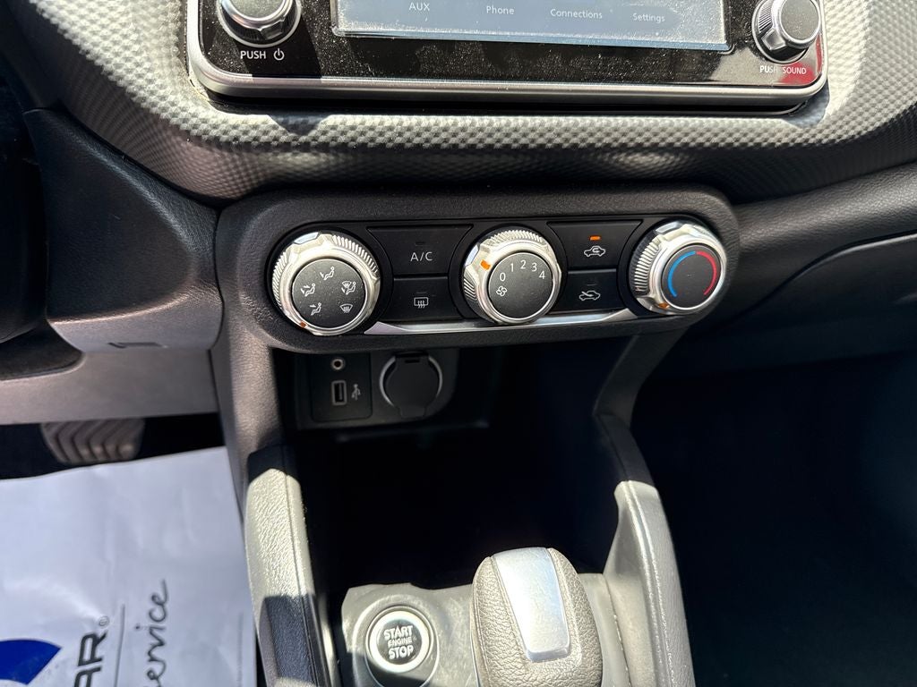 2024 Nissan Kicks S Xtronic CVT