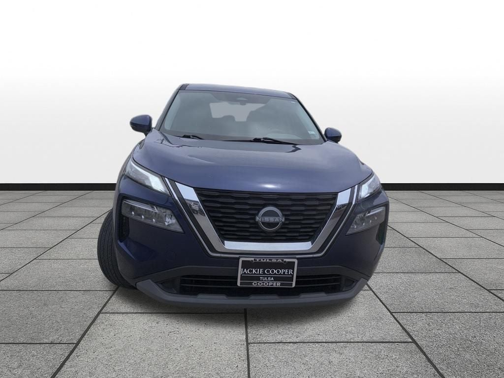 2022 Nissan Rogue SV FWD