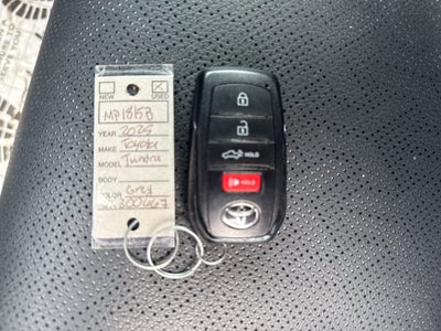 2025 Toyota Tundra 4WD SR5