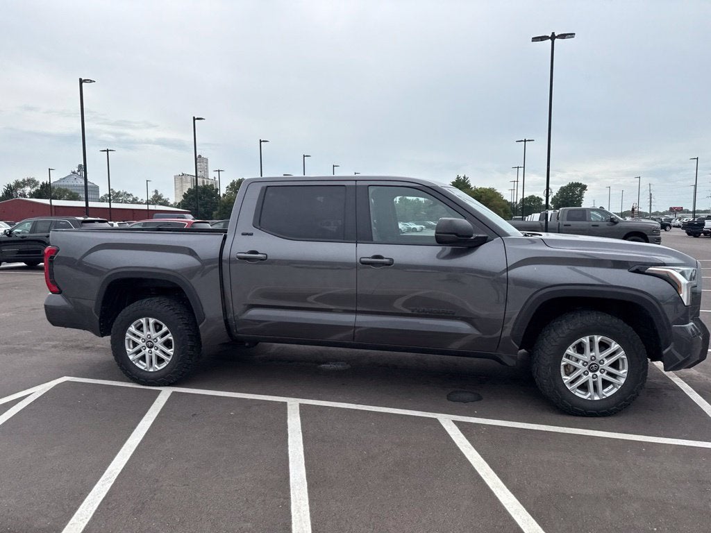 2025 Toyota Tundra 4WD SR5