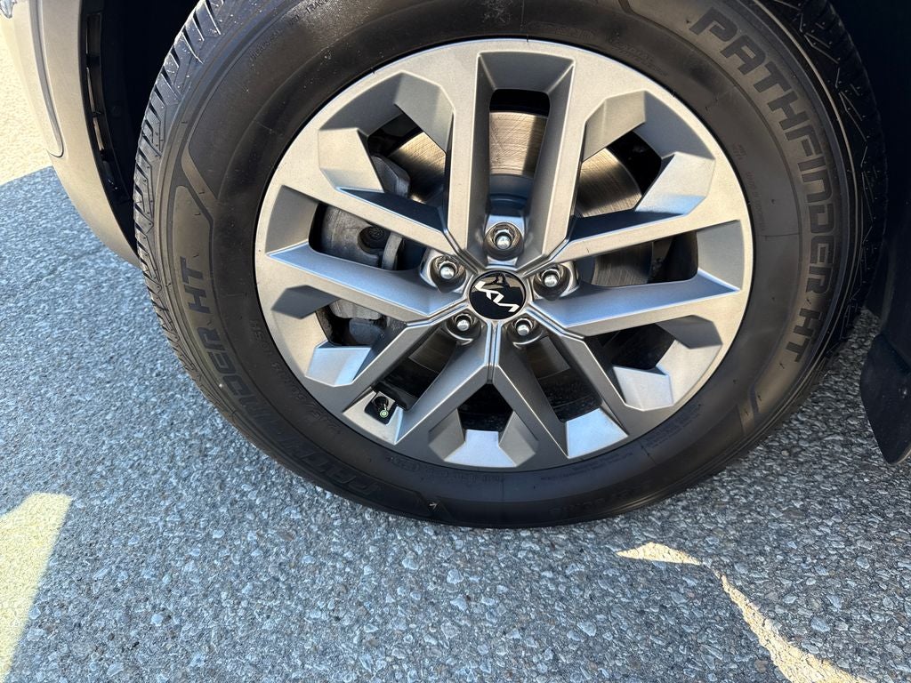 2023 Kia Telluride LX