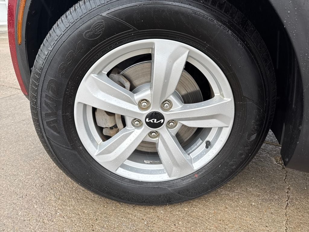 2022 Kia Sorento LX
