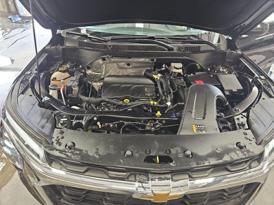 2025 Chevrolet Trax FWD LT