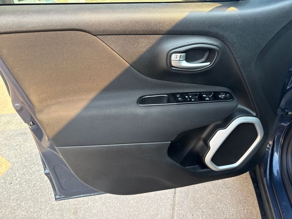 2021 Jeep Renegade Latitude FWD