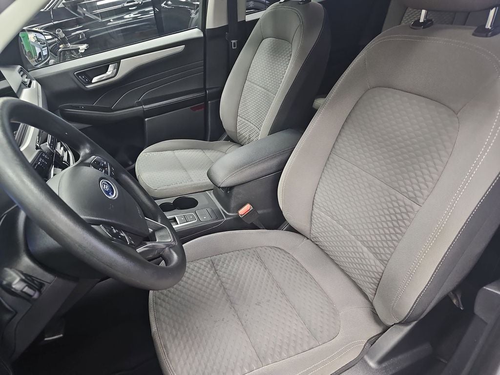 2021 Ford Escape Hybrid SE