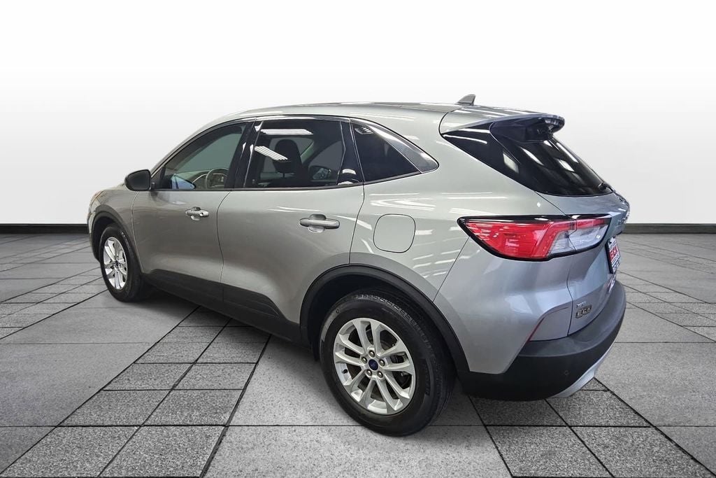 2021 Ford Escape Hybrid SE