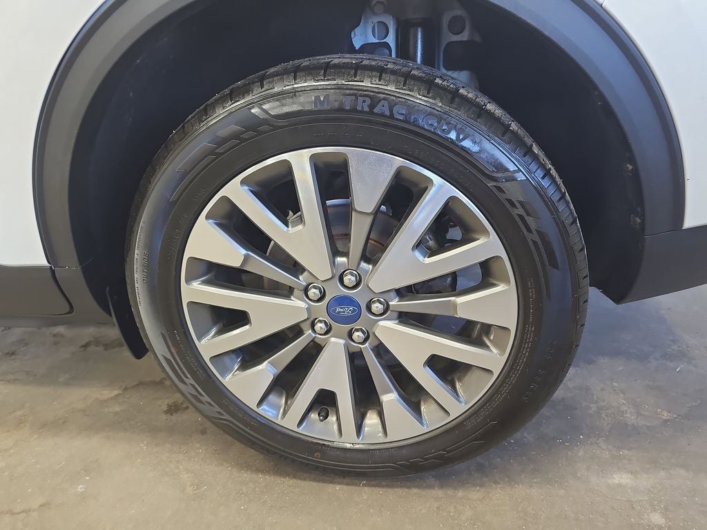 2021 Ford Escape Titanium