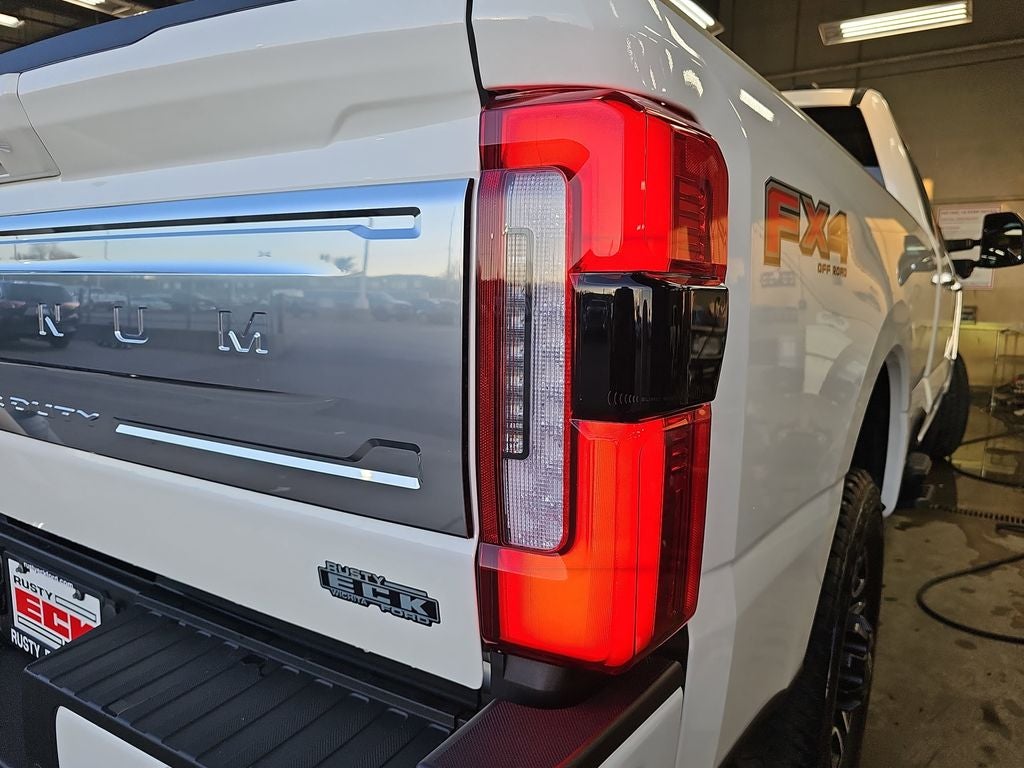 2024 Ford F-350SD Platinum