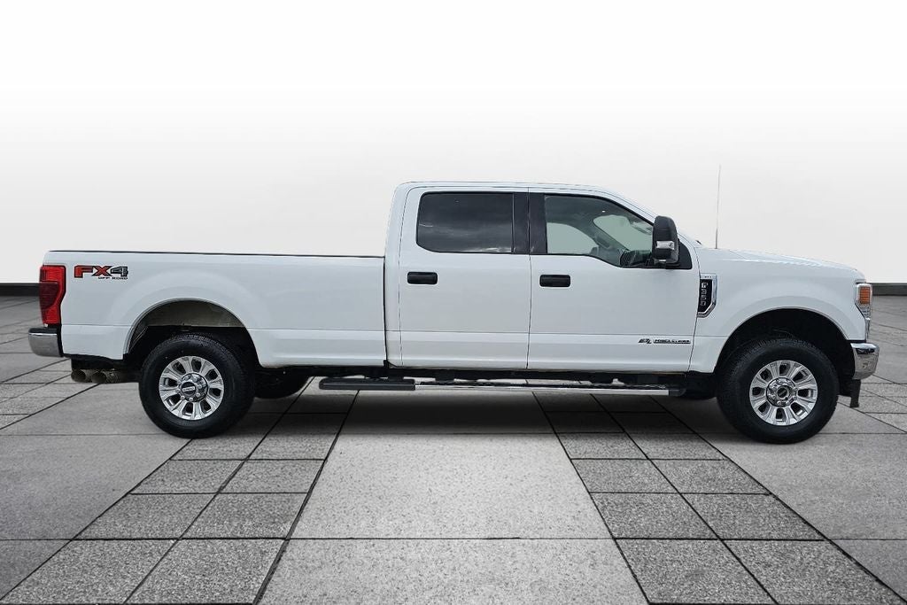 2022 Ford F-350SD XLT