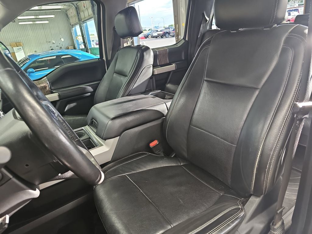 2017 Ford F-350SD Lariat