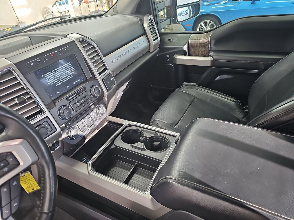 2017 Ford F-350SD Lariat