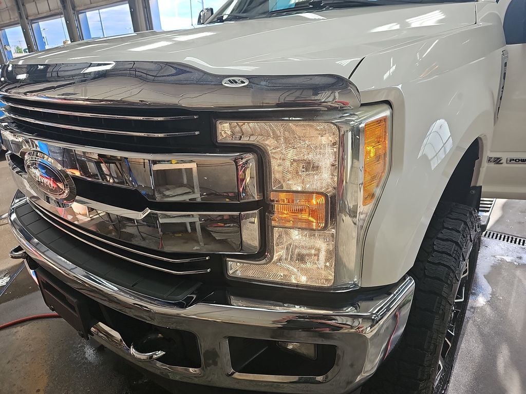 2017 Ford F-350SD Lariat