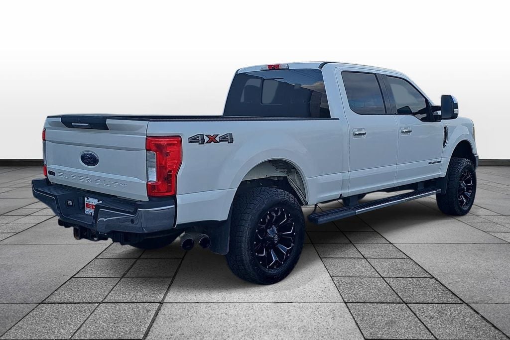 2017 Ford F-350SD Lariat