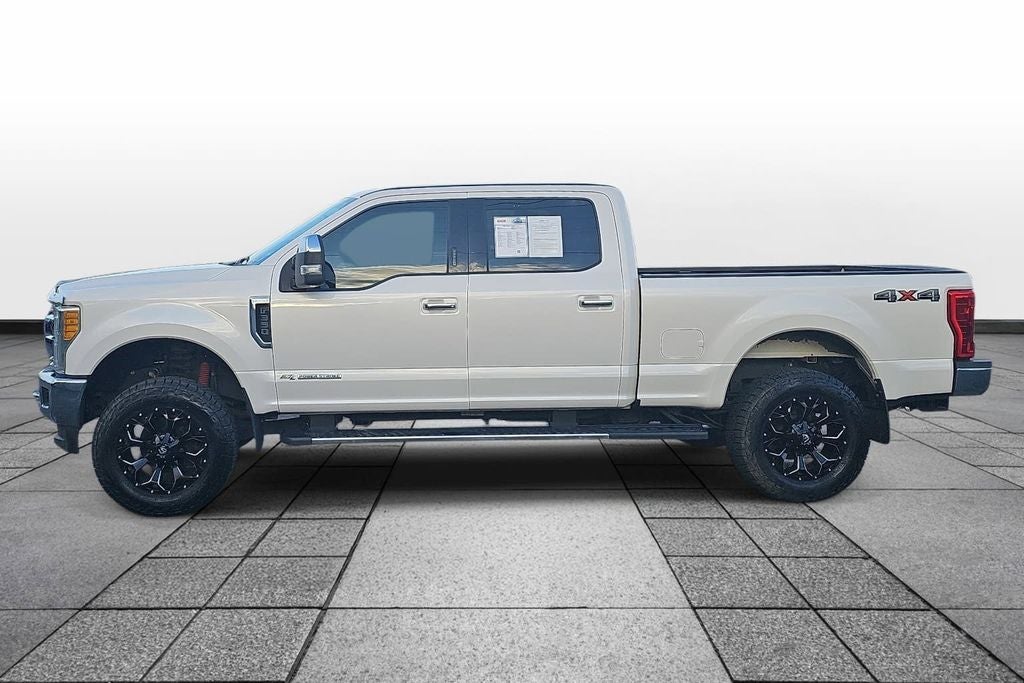 2017 Ford F-350SD Lariat
