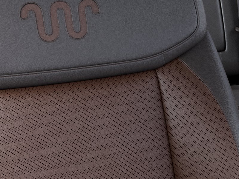 2027 Ford F-450SD F-450® King Ranch®