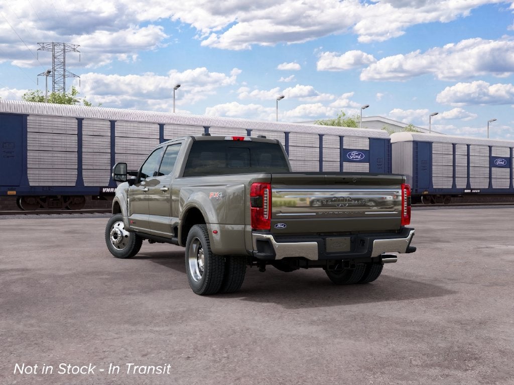 2027 Ford F-450SD F-450® King Ranch®