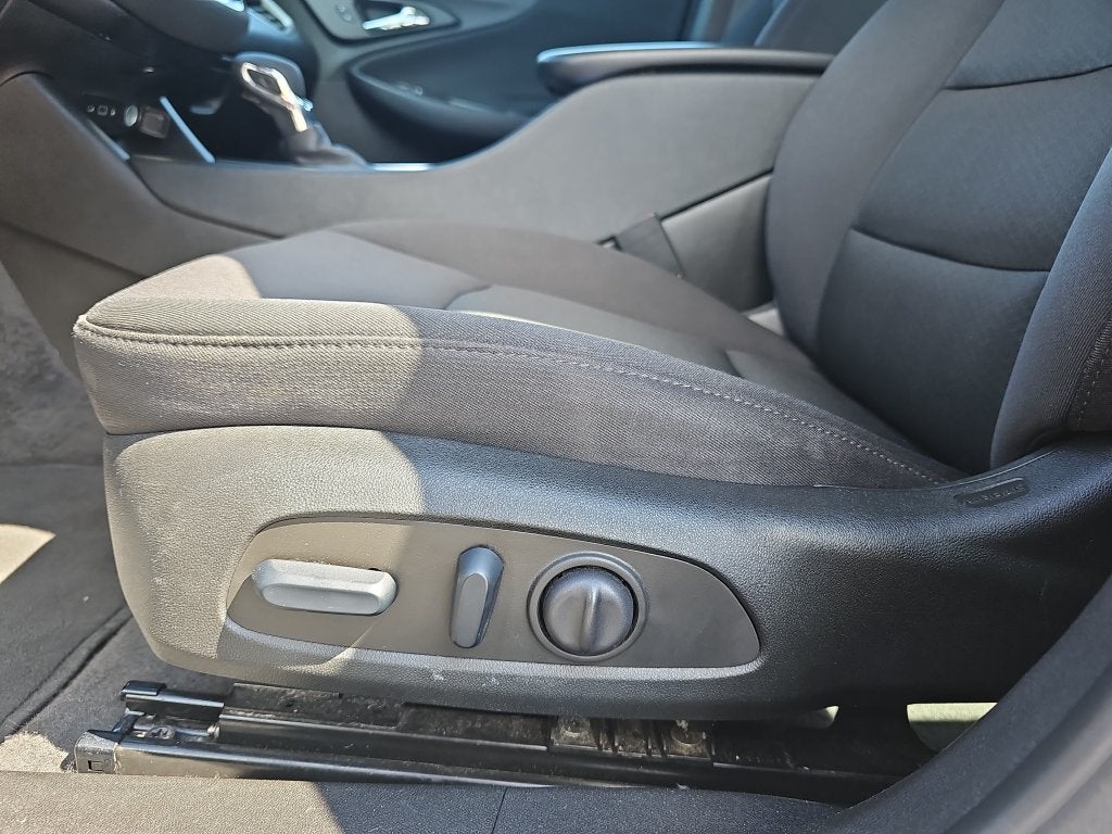 2025 Chevrolet Malibu LT 1LT