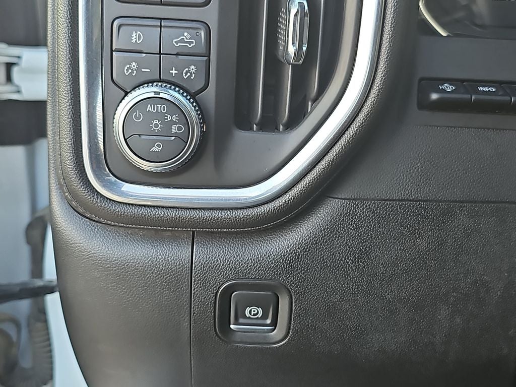 2023 GMC Sierra 3500HD Denali