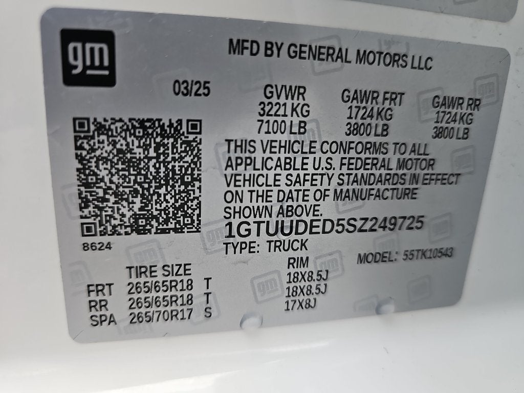 2025 GMC Sierra 1500 SLT