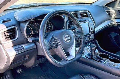 2023 Nissan Maxima SV