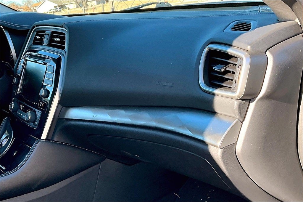 2023 Nissan Maxima SV