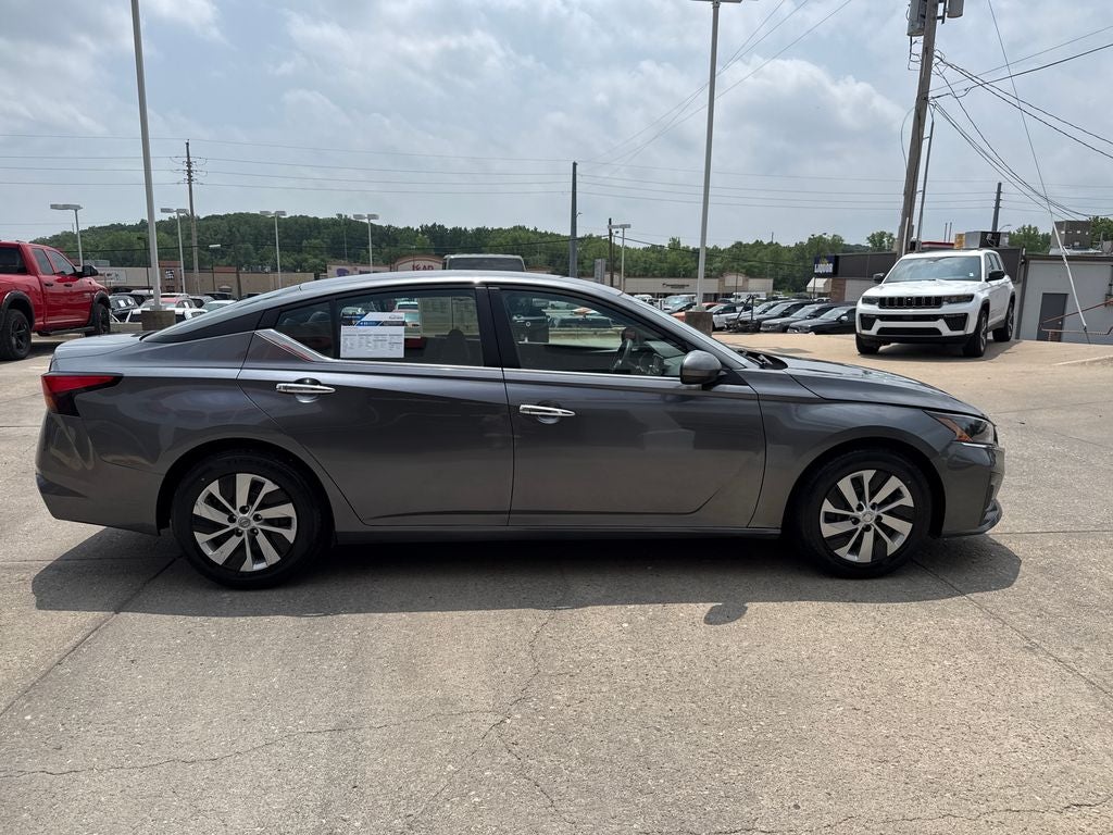 2023 Nissan Altima 2.5 S