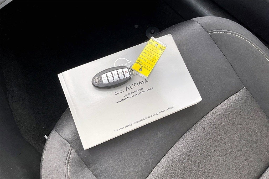 2025 Nissan Altima 2.5 SV